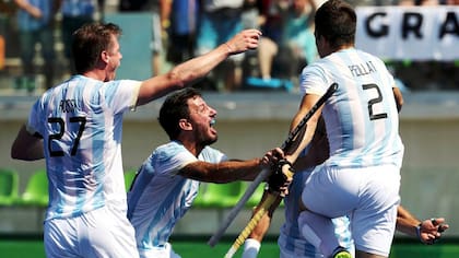 Gonzalo Peillat de los Leones, celebra un gol ante Alemania