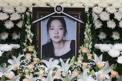 Una imagen del funeral de Goo Hara que se llevó a cabo hoy en Seúl