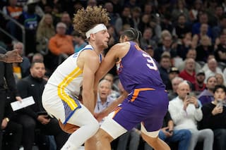 Goodwin anota tiro libre en último segundo y Suns vencen 99-98 a Warriors