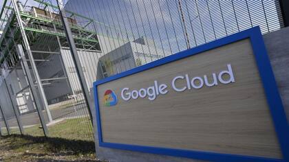 Google está entre los gigantes tecnológicos que compiten por construir infraestructura para la IA.