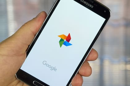 Google Fotos debe estar configurado con la opción de copia de seguridad en Alta calidad, para evitar ocupar la capacidad de almacenamiento compartida con Gmail y Google Drive