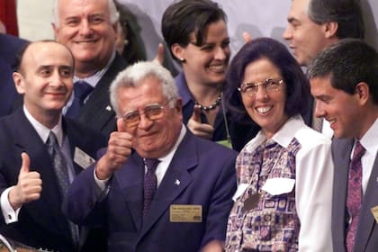 Goyo Perez Companc con su mujer Munchi Sundblad en la Bolsa de Nueva York