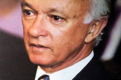 Goyogana escribió una serie de libros sobre Sarmiento, el último, sobre el perfil filosófico del prócer