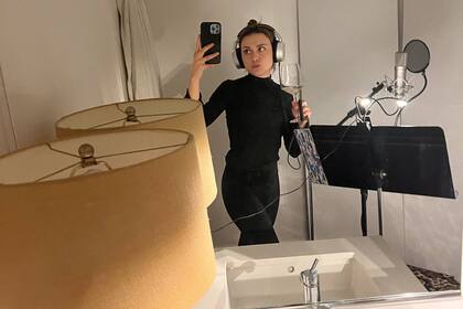 Grabando en el baño de Filip