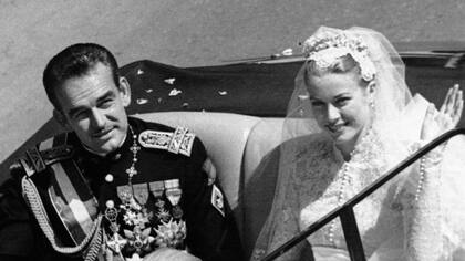 La boda real se celebró el 19 de abril de 1956, en la Catedral de Mónaco