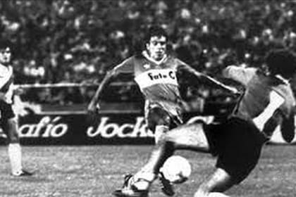 Graciani marcó el tanto de Boca en el empate en 1986