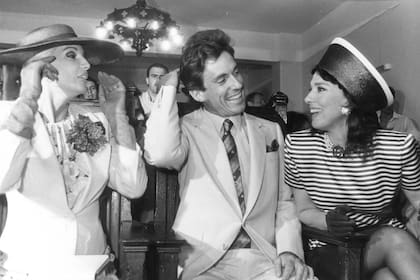 Graciela Borges fue la testigo de Susana cuando se casó con Huberto Roviralta, en 1988.