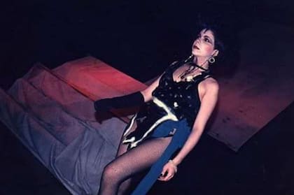 Graciela Cosceri es "Mescalina", en Cemento, en la década del 80