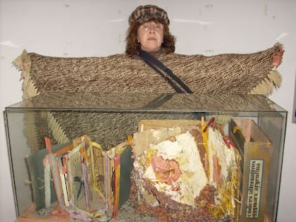 Graciela Gutiérrez Marx, con su obra