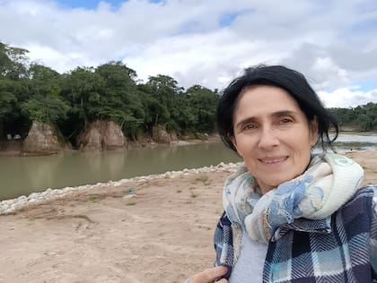 Graciela Ortiz, cafetalera de Salta, quien debió abrir caminos para llegar hasta la propiedad