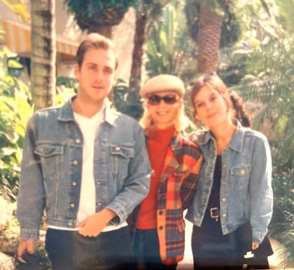 Graciela y sus dos sostenes: Federico y Dolores