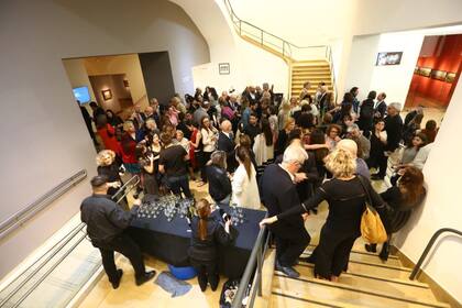 Gran convocatoria en la presentación para invitados especiales