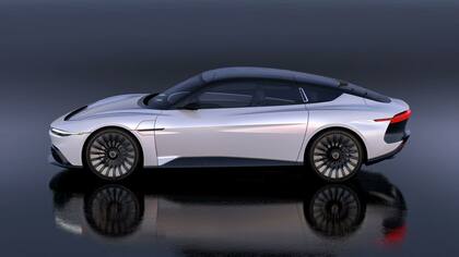 Grandes llantas y luces Led delanteras y traseras