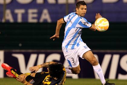 Grimi, en acción ante Guaraní