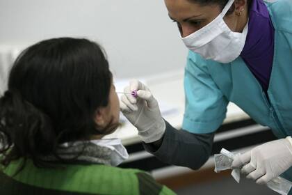 Gripe A Centro de atencion en el Polideportivo 2 de Julio de 2009. Mar del Plata.