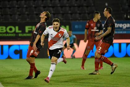 Grito de gol: Álvarez, un delantero que puede cumplir varias funciones