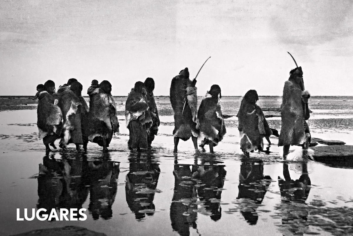 Selknam e outras cidades fueguinas fotografadas por padres e exploradores