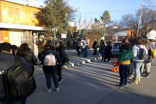 Violación en manada: abrieron hoy una investigación a cinco jóvenes de Rawson