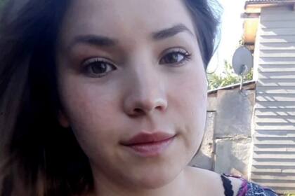 Guadalupe Curual, la joven asesinada por su ex pareja en pleno centro de Villa La Angostura el 23 de febrero