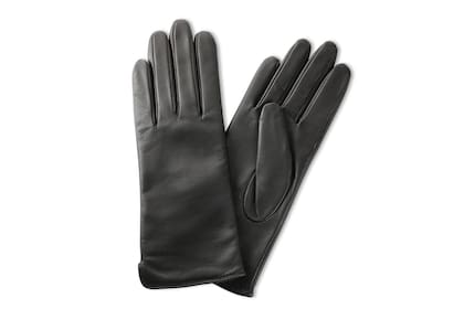 Guantes de cuero, su última adquisición