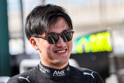 Guanyu Zhou, la sorpresa del viernes en las prácticas de Bahrein, donde la Fórmula 1 comenzará su temporada la próxima semana.