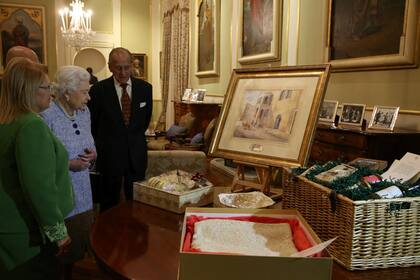La reina Isabel II visitó Villa Guardamangia en dos oportunidades, en 1992 y, en 2007, ella y el duque de Edimburgo celebraron su 60 aniversario allí