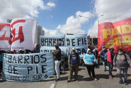 Corte en el puente Pueyrredón