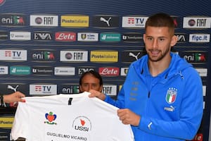 Ataja en la selección italiana y recibió un premio por atenuar un drama derivado de la guerra