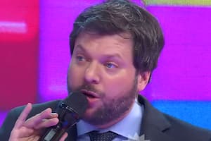 Guido Kaczka anunció, al comienzo de Los 8 escalones de los tres millones, que el participante Mariano, que jugaba por el récord, no iba a poder participar del ciclo "por motivos de fuerza mayor"