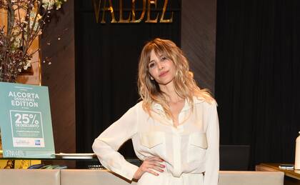 Guillermina Valdes con ganas de hablar... sólo de su marca de calzados