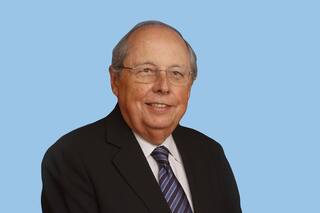 Guillermo Calvo: "Puede haber un veranito, pero no hay que engolosinarse"