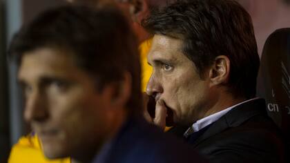 Guillermo Barros Schelotto trabaja a la par con Gustavo: le dan mucha importancia a los rendimientos durante las prácticas