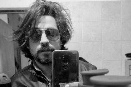 Guillermo Bawden publicó libros de poesía, cuentos y novelas