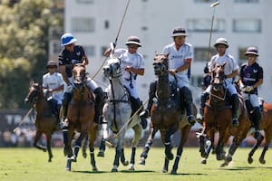 Palermo determinó el segundo “descenso” de la Triple Corona para La Dolfina II y respira La Zeta-Kazak