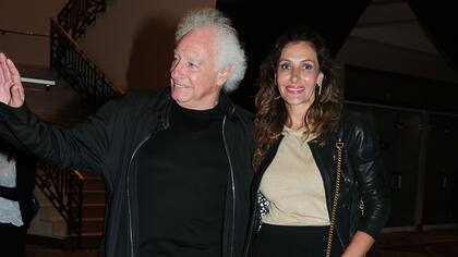Guillermo Coppola junto a su mujer, Corina Juárez, también fueron a ver el show de Cristian Castro
