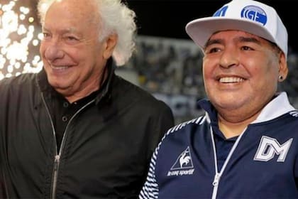 Guillermo Coppola tuvo un fuerte vínculo con Diego Armando Maradona durante su vida