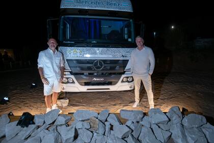 Guillermo "El Pelado" López participó del evento y visitó el Atego 1729.