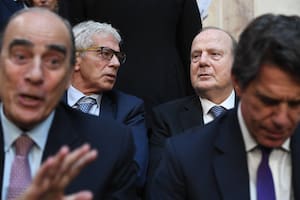 Cinco ministros, 20 altos funcionarios y más de 150 directivos ya fueron desplazados del gobierno de Milei