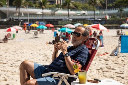 Guillermo Francella como Eliseo en la tercera temporada de El encargado (Star+)