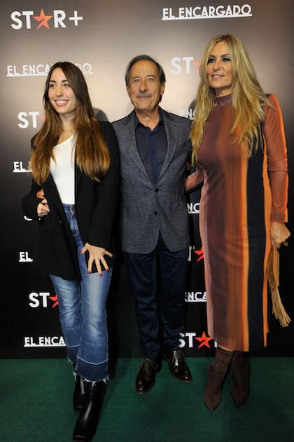 Guillermo Francella estuvo acompañado de su mujer y su hija