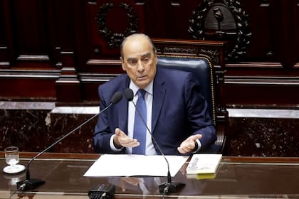 Guillermo Francos brindó un informe de gestión el martes pasado, pero no respondió preguntas sobre $LIBRA