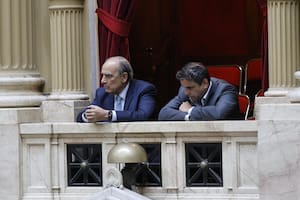 Francos no logró acordar con los legisladores dialoguistas y sigue sin destrabarse la votación en particular