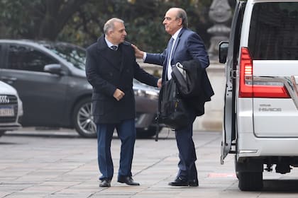 Guillermo Francos llega a Casa de Gobierno