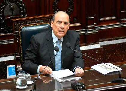 Guillermo Francos rendirá cuentas desde el mediodía en el Congreso