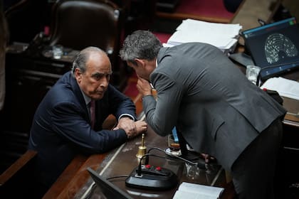 Guillermo Francos viene de ser sometido a una interpelación por el caso $LIBRA en Diputados