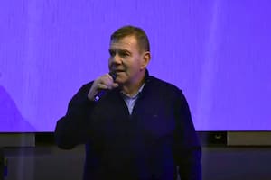 Guillermo Montenegro en el acto libertario de la ciudad de La Plata