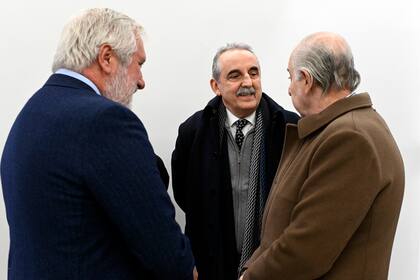 Guillermo Moreno y Conte Grand, durante el desayuno previo a la conmemoración por el atentado a la AMIA