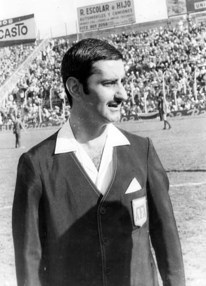 Guillermo Nimo tuvo un paso polémico por el arbitraje