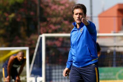 Guillermo y su necesidad de contar con un delantero de área