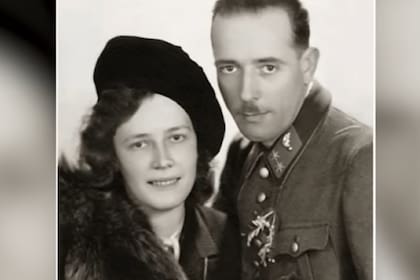 Gustav Schwarzenegger militó para el partido de Hitler (Captura video CNN)
